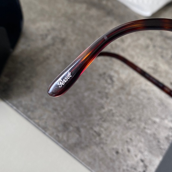 Persol - Picture 2 of 5